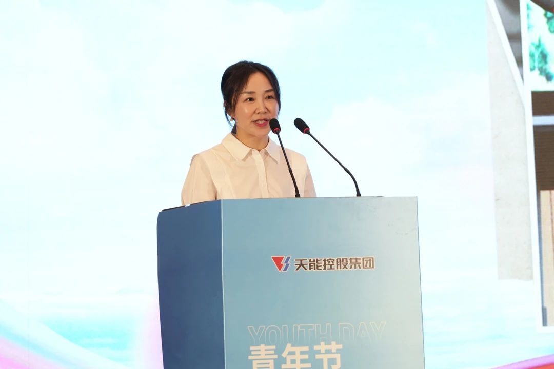 才聚星空电竞 智创未来｜星空电竞青年这样过五四.jpg